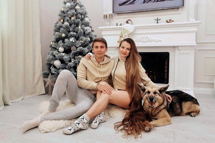 Cô gái không cắt tóc suốt 26 năm, được mệnh danh là 'công chúa tóc mây'