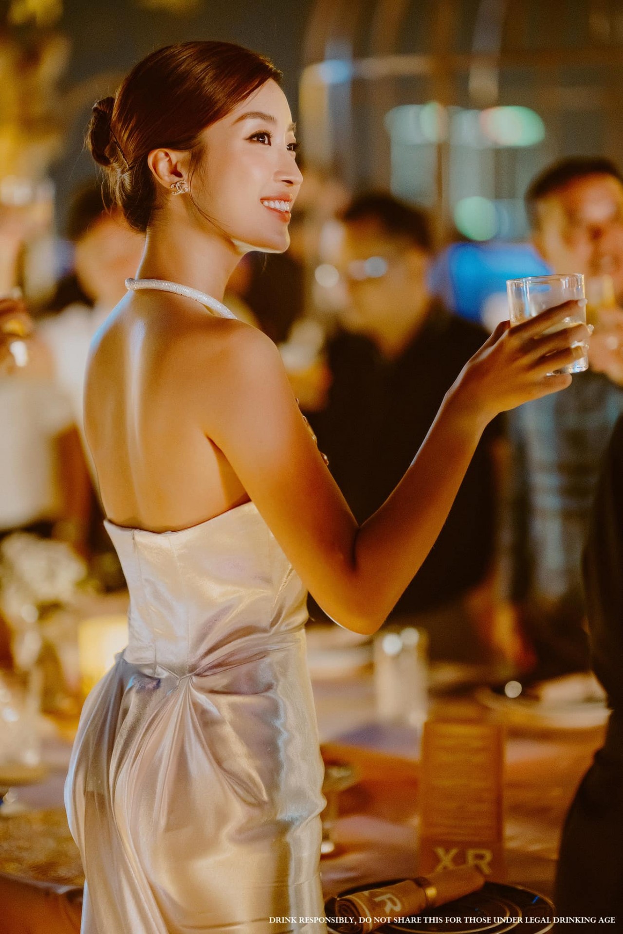 Ngắm nhan sắc Hoa hậu Đỗ Mỹ Linh