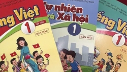 Sẽ lấy ý kiến xã hội trước khi công bố sách giáo khoa lớp 2