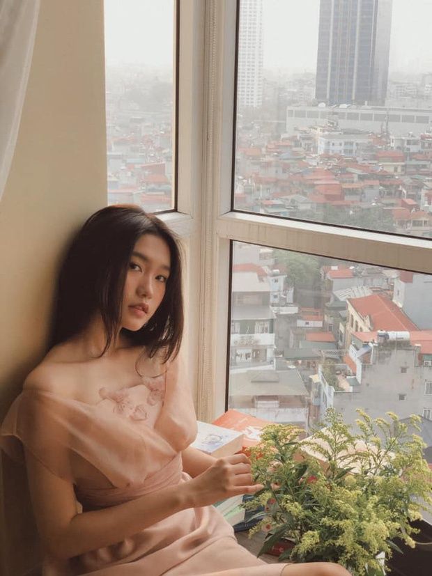 Ngắm 'bạn gái tin đồn' của Đoàn Văn Hậu