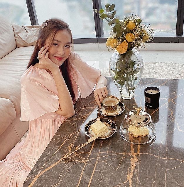 Tuổi 20 ngọt ngào của Á hậu Tường San