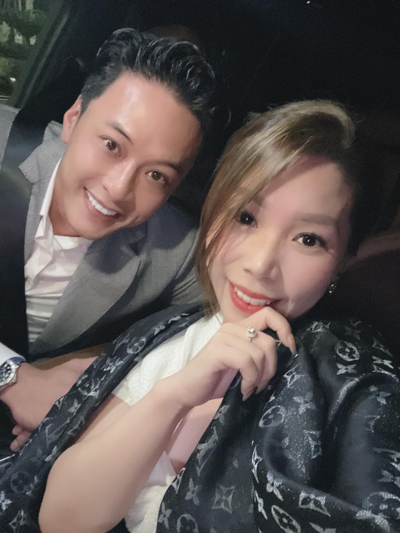 Thủy Tiên đăng ảnh bữa tối đạm bạc cùng Công Vinh và con gái