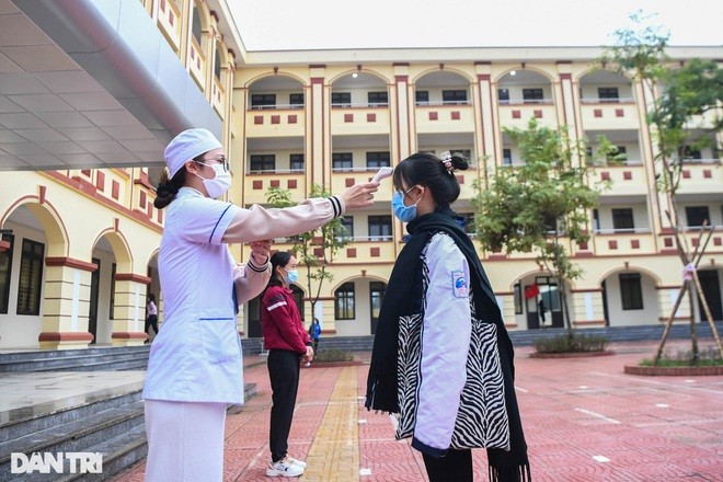 Học sinh trở lại trường: Sẽ phong tỏa diện hẹp thay vì cả trường nếu có F0