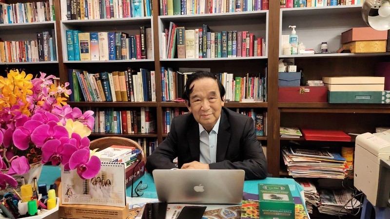 GS. NGND Nguyễn Lân Dũng: Mong thầy cô vững vàng vượt qua 'cơn bão' Covid-19