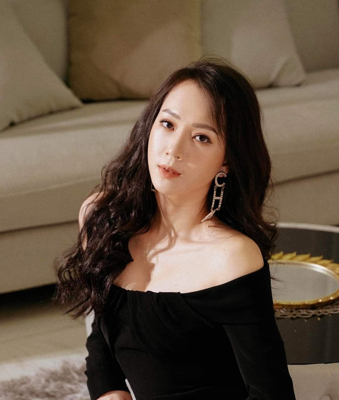 Quỳnh Kool gợi cảm mộng mơ, Bảo Thanh trẻ trung bất ngờ Quỳnh Kool gợi cảm mộng mơ, Bảo Thanh trẻ trung bất ngờ