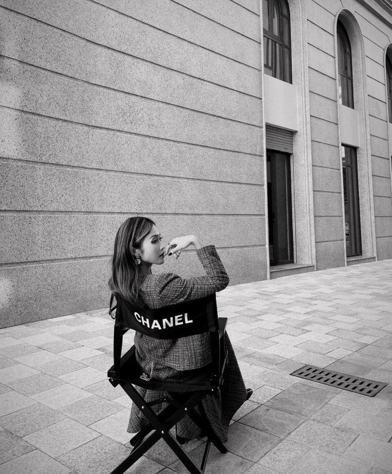 Quỳnh Kool gợi cảm mộng mơ, Bảo Thanh trẻ trung bất ngờ Quỳnh Kool gợi cảm mộng mơ, Bảo Thanh trẻ trung bất ngờ