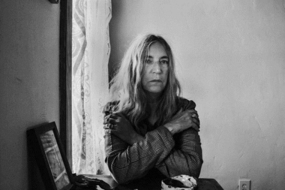 khoanh khac dang nho trong cuoc doi nu danh ca patti smith