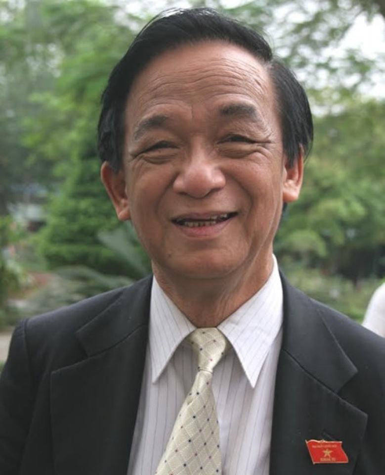 gs nguyen lan dung da den luc can nghe phan bien