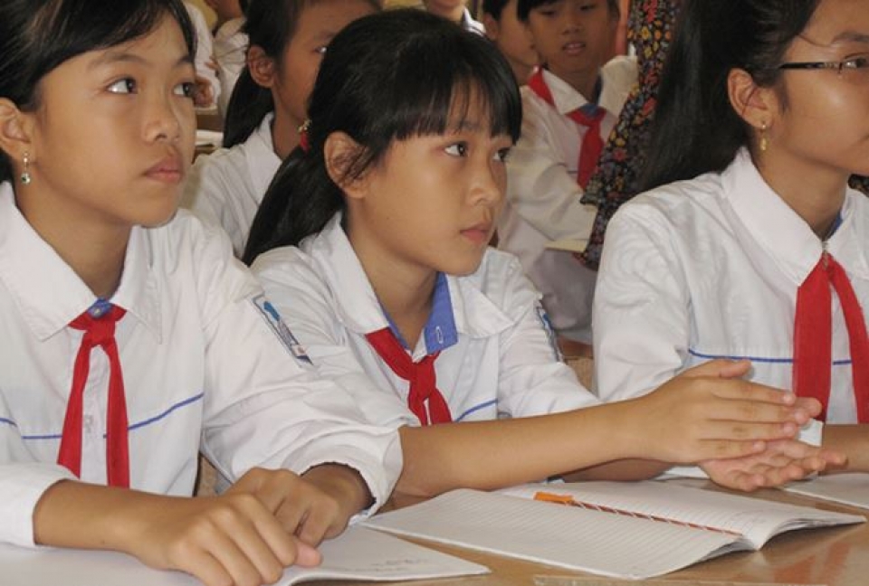 tam thu cua co giao cam thay nghet tho vi qua nhieu ap luc khi dung lop