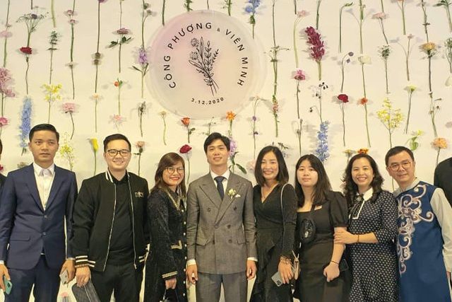 Đám cưới Công Phượng tại quê nhà