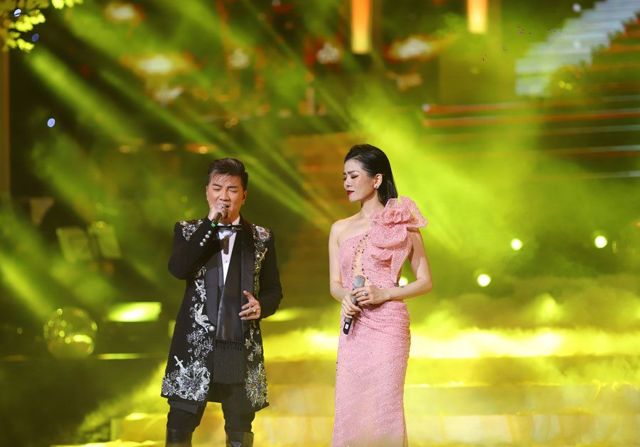 Sao Việt tuần qua: Kim Lý, Ưng Hoàng Phúc khoe ảnh chụp bên con, Hồng Đăng, Tăng Thanh Hà chào đón...