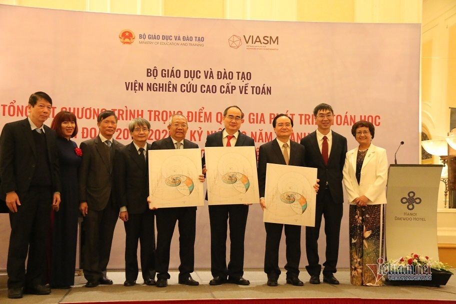 Toán học Việt Nam trong top 40 thế giới Toán học Việt Nam trong top 40 thế giới