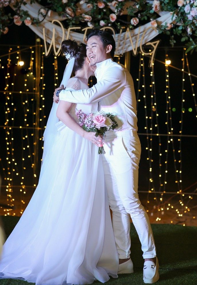 Lễ cưới lãng mạn của Quý Bình ở Phú Quốc