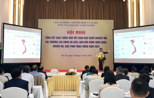 Để đáp ứng thị trường lao động, nhà trường cần 'bắt tay' với doanh nghiệp