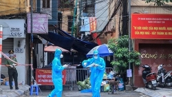 Hà Nội: Quận Đống Đa và 13 xã, phường thành 'vùng cam'
