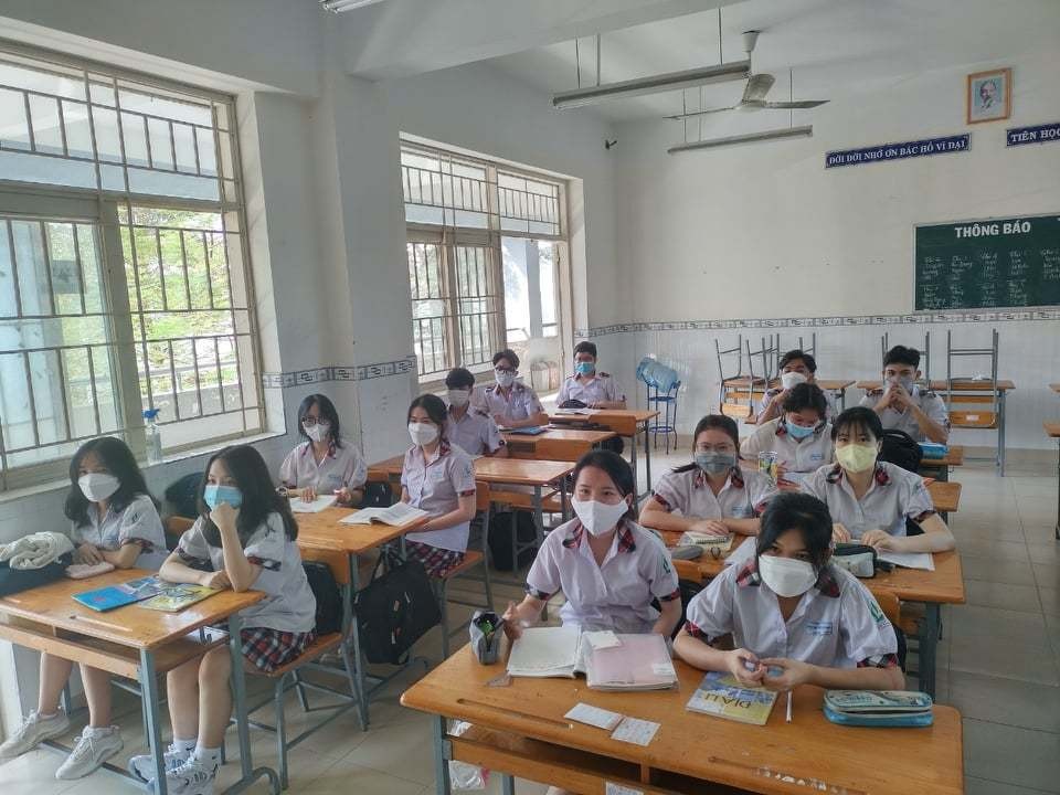 TP. Hồ Chí Minh: 10 vạn học sinh lần đầu đến trường sau 7 tháng