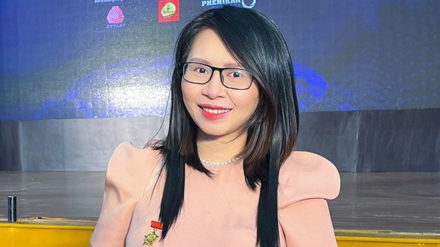 Giảng viên trẻ đoạt giải thưởng Quả cầu vàng 2021: 'Dám thử sai' để thử thách bản thân