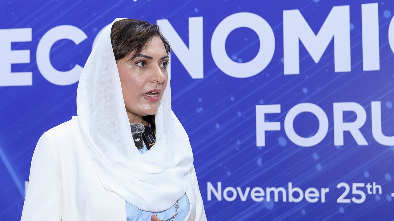 Giám đốc điều hành Trung tâm C4IR Saudi Arabia trả lời phỏng vấn bên lề Diễn đàn Kinh tế mùa Thu 2025