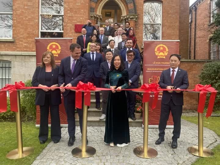 Lễ khai trương Đại sứ quán Việt Nam tại Ireland