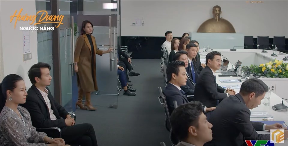 Hướng dương ngược nắng tập 50: Khi Cao Dược sắp sửa vào tay Hoàng thì Châu xuất hiện khiến khán giả vỡ òa