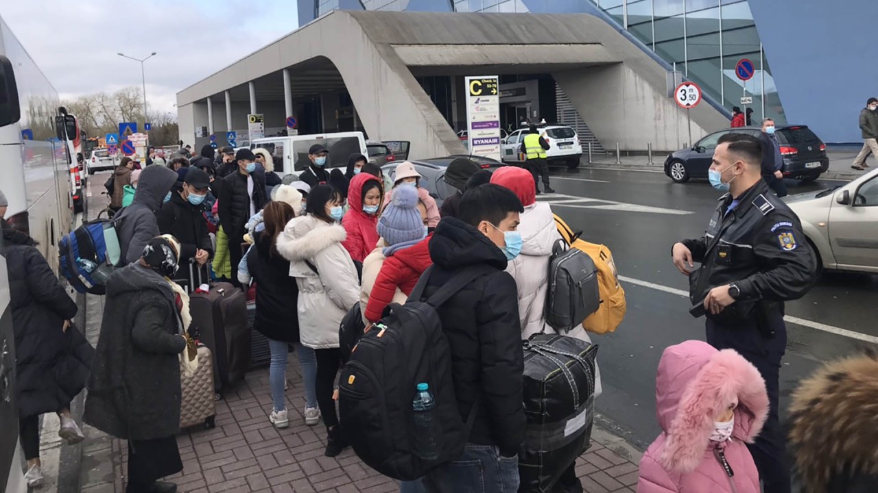 Cập nhật tình hình bảo hộ công dân tại Ukraine từ sân bay quốc tế Henri Coandă, Bucharest, Romania