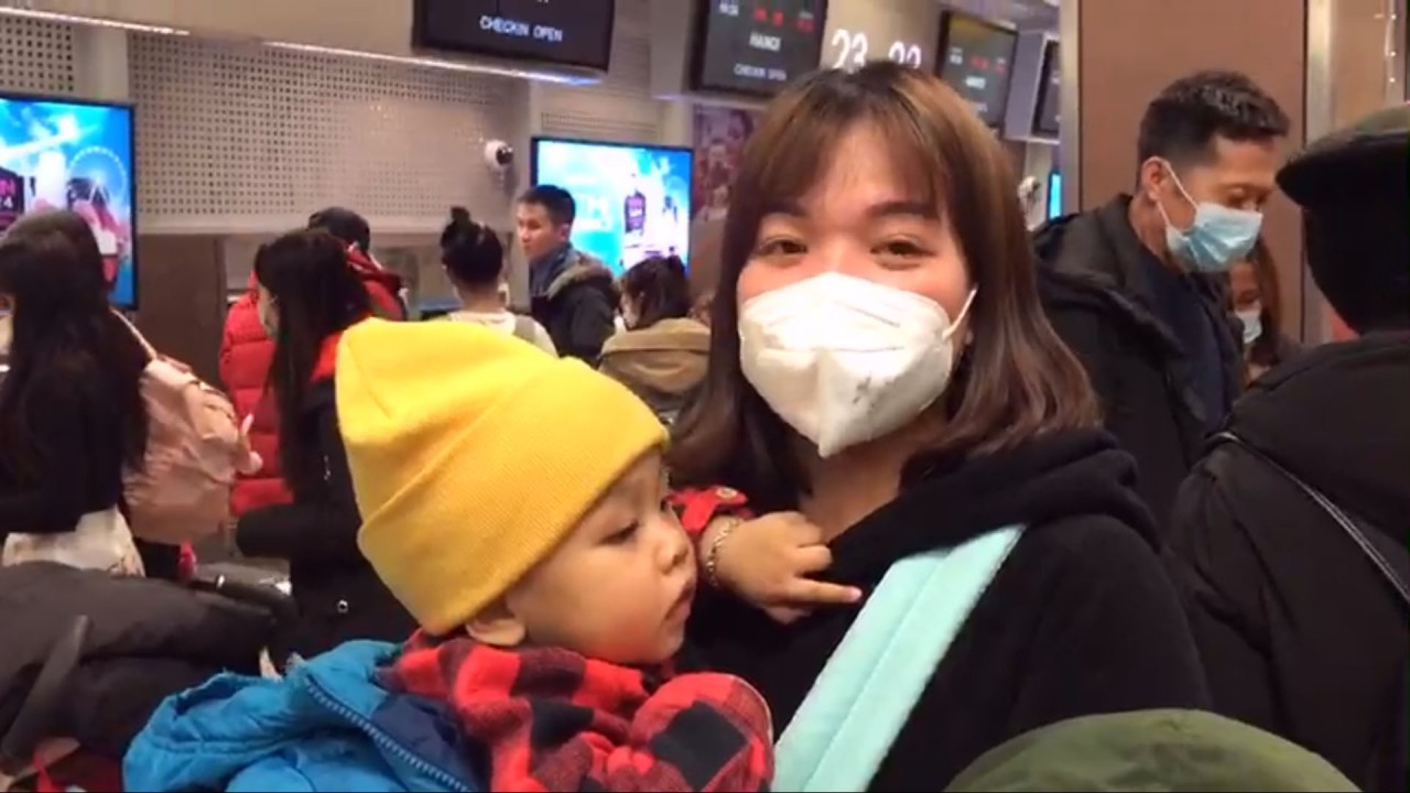 Phỏng vấn chị Lê Thị Bích Ngọc sống ở Odessa về trên chuyến bay giải cứu