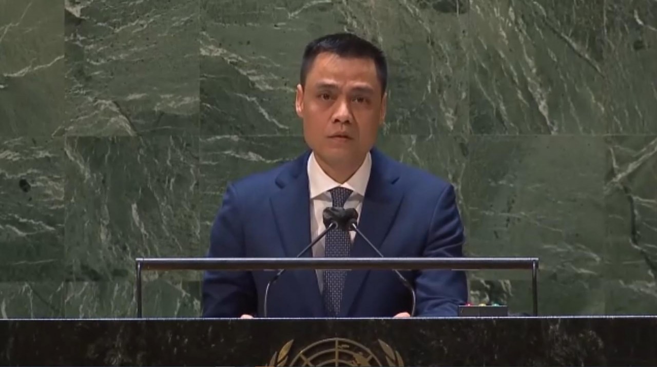 Đại sứ Đặng Hoàng Giang phát biểu tại Phiên họp của Đại hội đồng LHQ về tình hình nhân đạo Ukraine