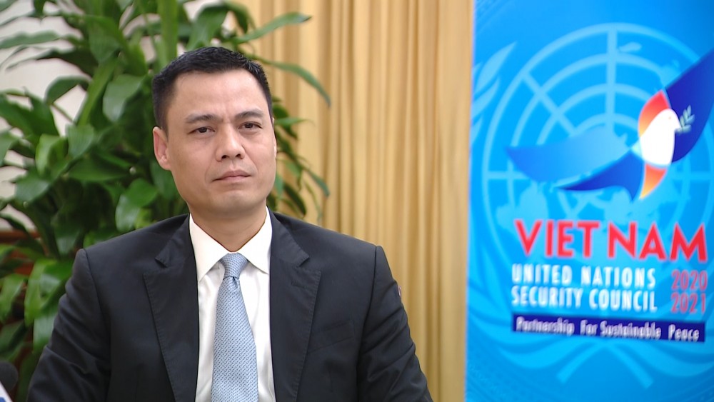 Thứ trưởng Ngoại giao Đặng Hoàng Giang trả lời phỏng vấn về Phiên thảo luận mở Cấp cao của Hội đồng Bảo an do Việt Nam chủ trì