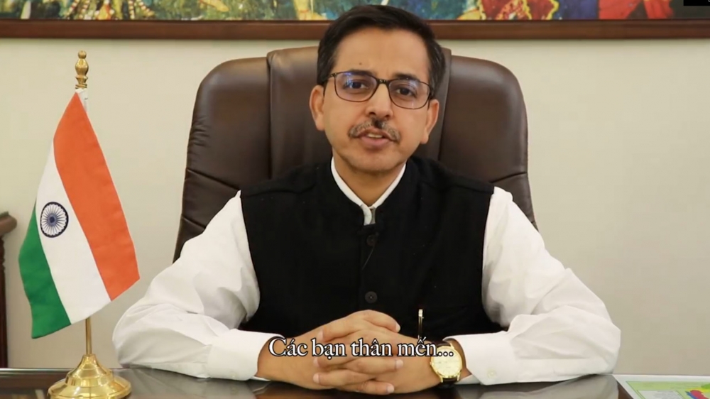 Đại sứ Ấn Độ tại Việt Nam Pranay Verma gửi thông điệp nhân Ngày Quốc tế Yoga 2021