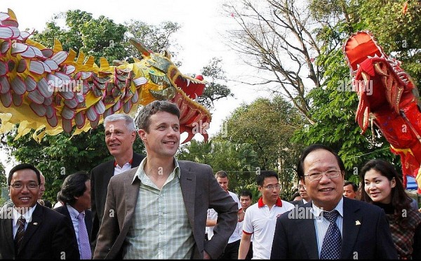 Thái tử Đan Mạch thăm Việt Nam năm 2009